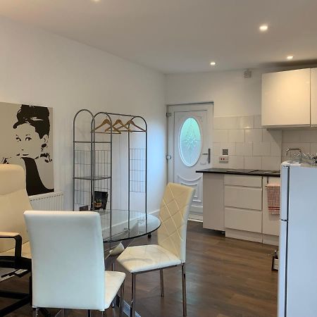 24A Studio Apartman London Kültér fotó