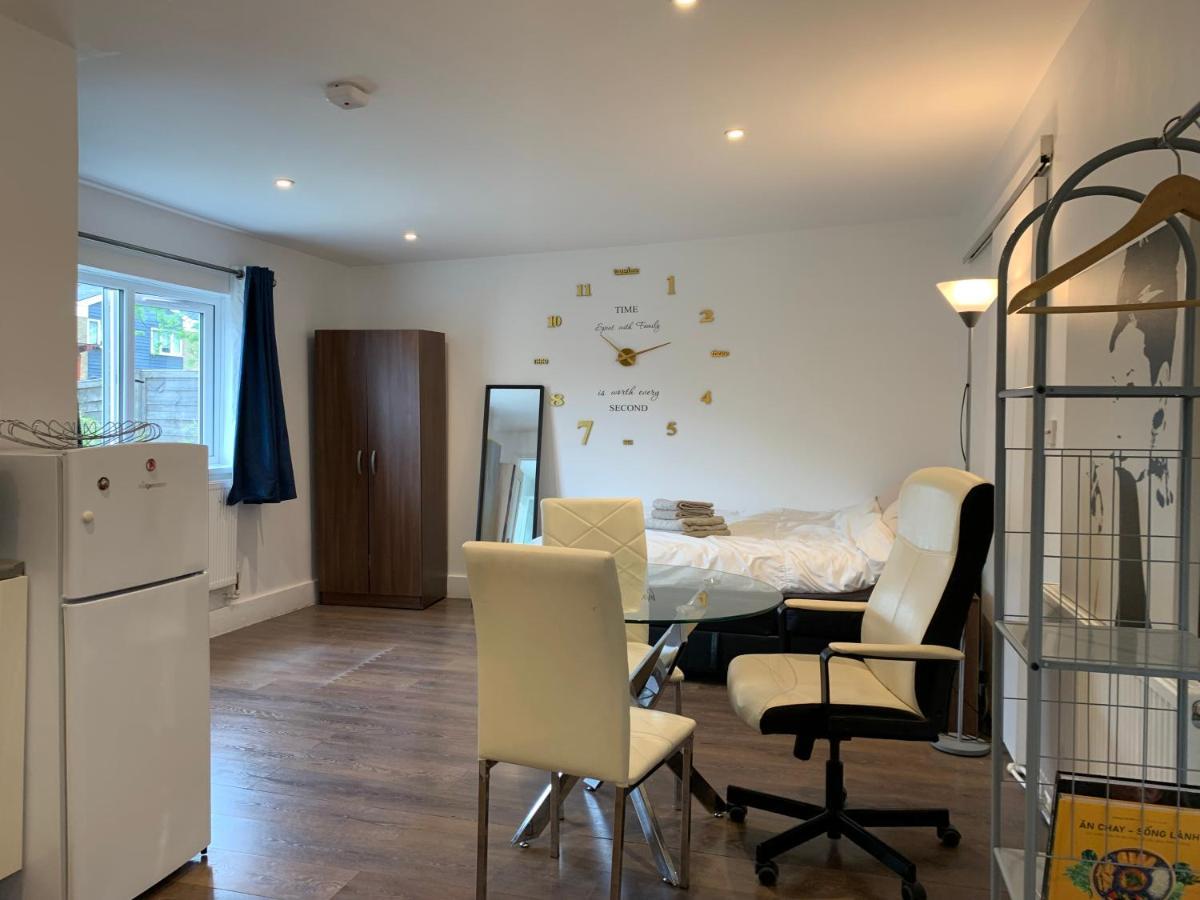 24A Studio Apartman London Kültér fotó